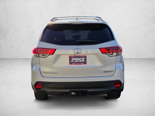 Used 2019 Toyota Highlander XLE image 7