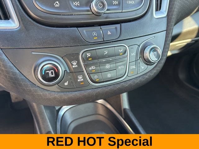 Used 2024 Chevrolet Malibu LT FWD image 24