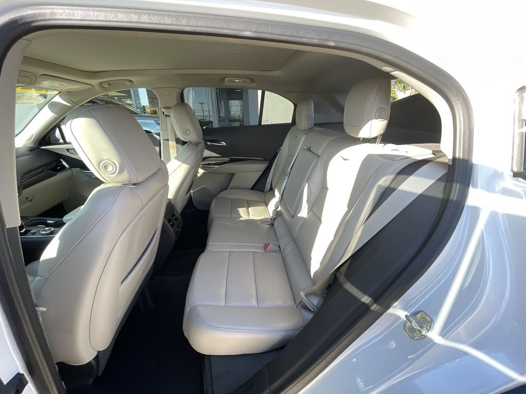 Used 2020 Cadillac XT4 Premium Luxury w/ Enhanced Visibility Package FWD image 25