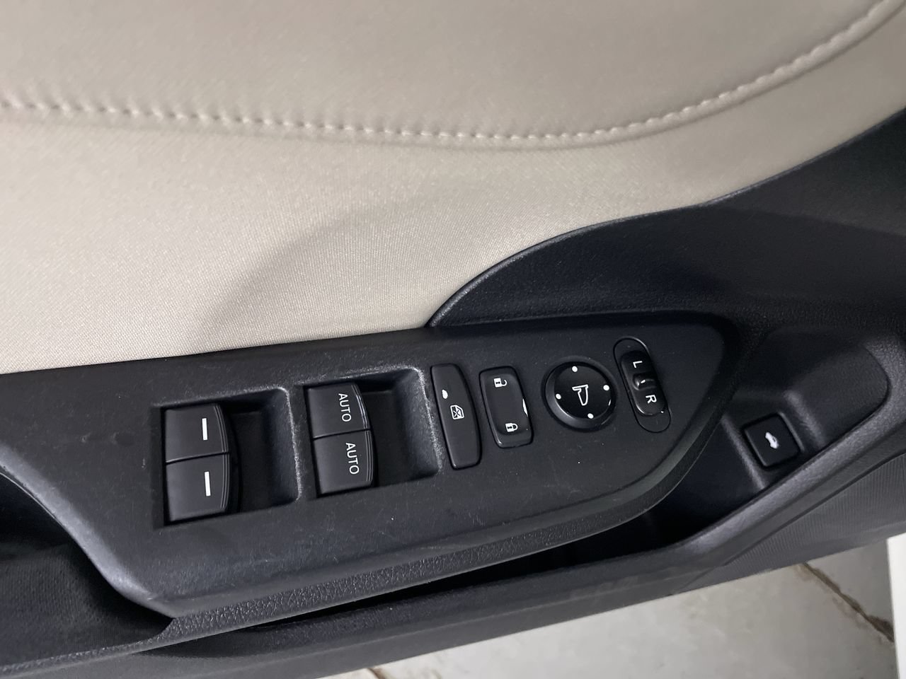 Used 2017 Honda Civic EX image 11