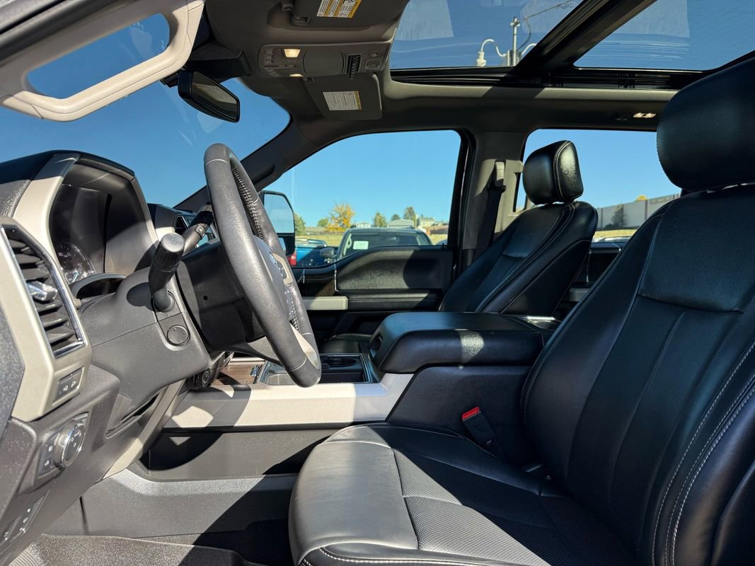 Used 2020 Ford F350 Lariat image 18