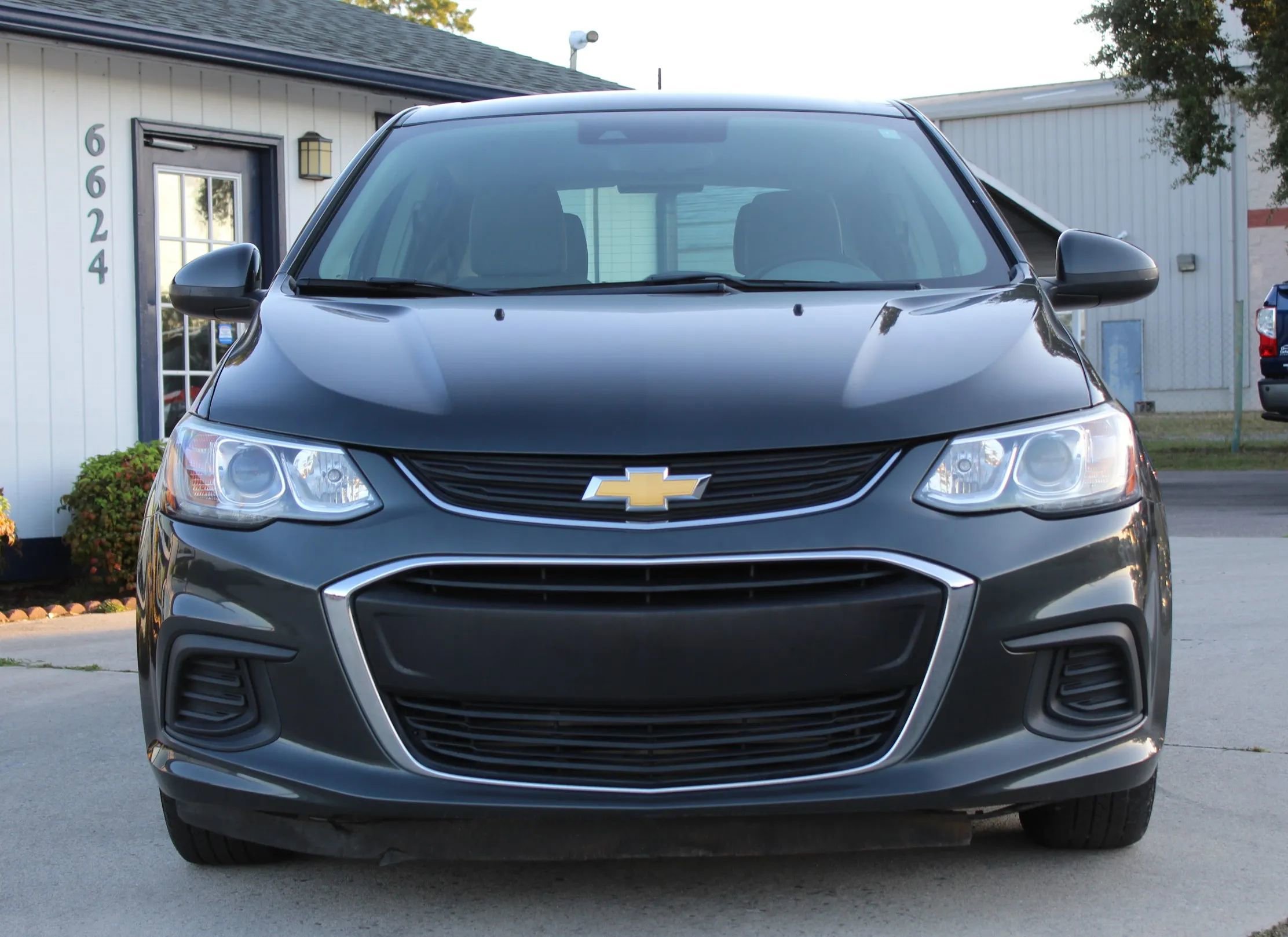 Used 2020 Chevrolet Sonic LT image 8