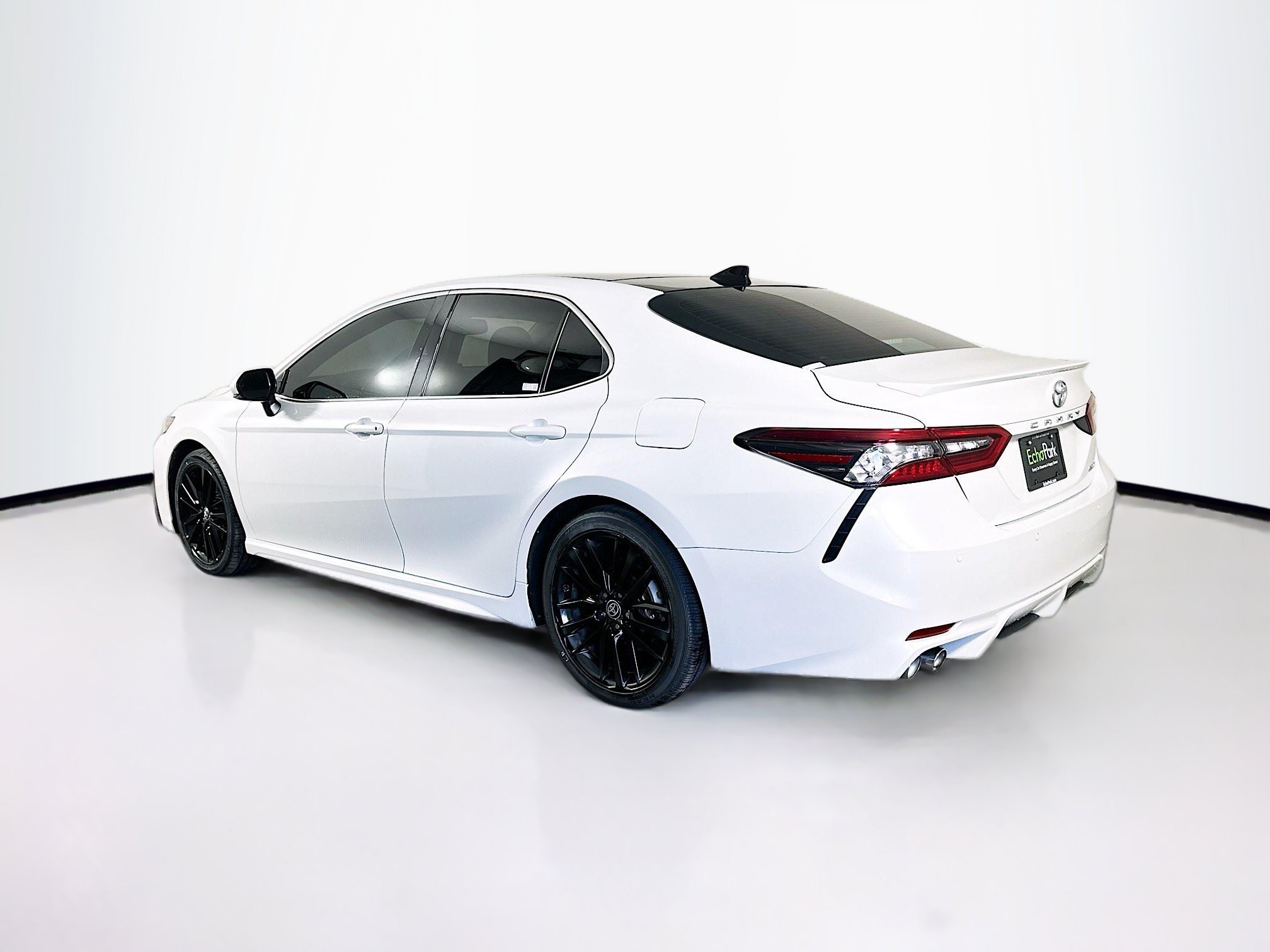 Used 2024 Toyota Camry XSE w/ Navigation Package FWD image 5