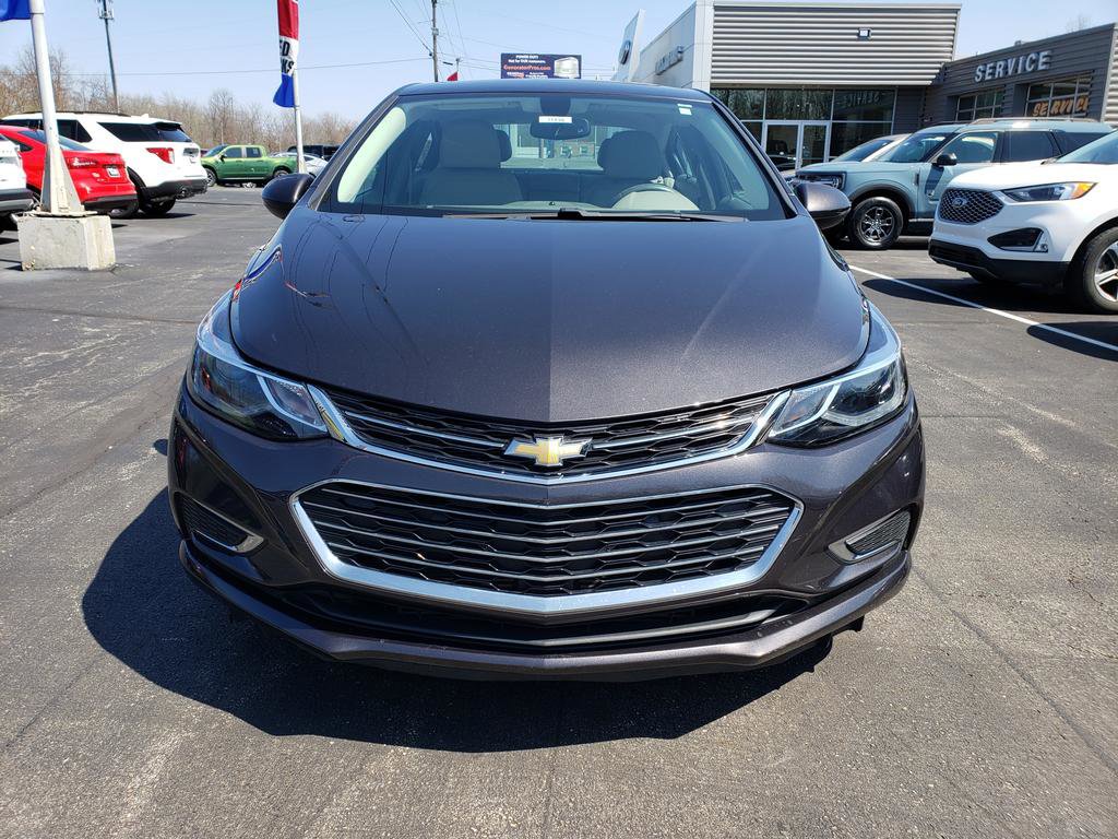 Used 2016 Chevrolet Cruze Premier image 2