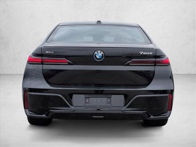 New 2026 BMW 750e xDrive AWD/4WD image 8
