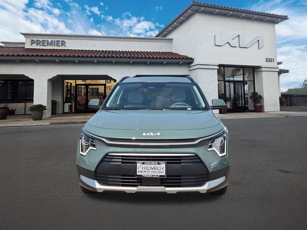 New 2026 Kia Niro EX FWD image 3