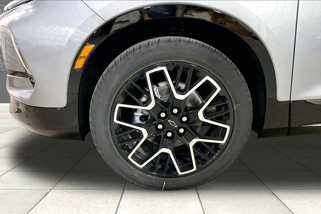 New 2026 Chevrolet Blazer RS w/ Driver Confidence II Package AWD/4WD image 7