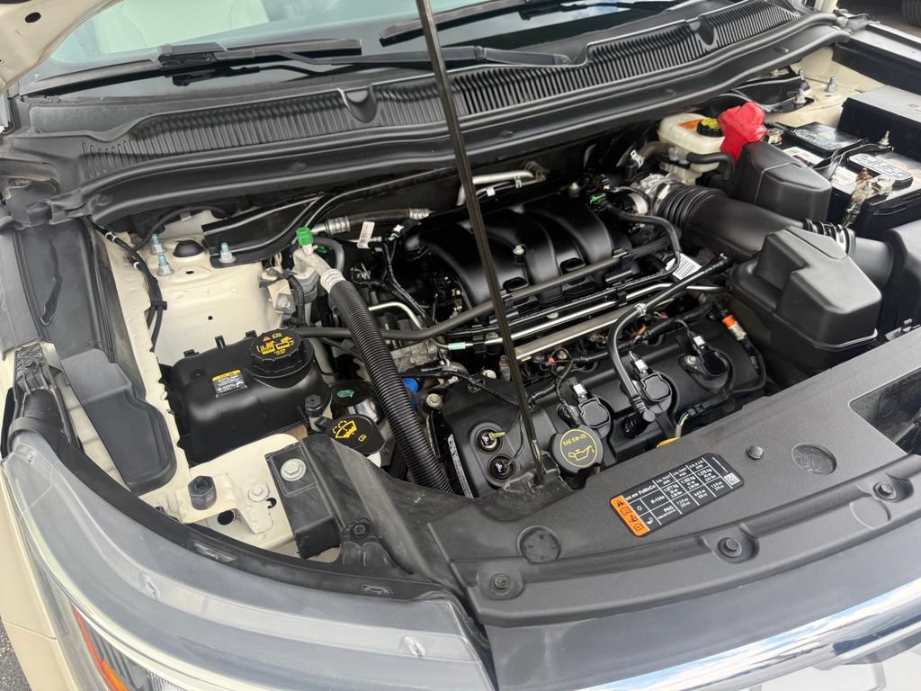Used 2018 Ford Explorer Limited w/ Ford Safe & Smart Package AWD/4WD image 74