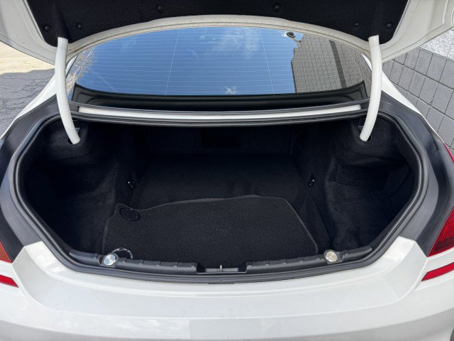 Used 2013 BMW 640i Coupe image 9