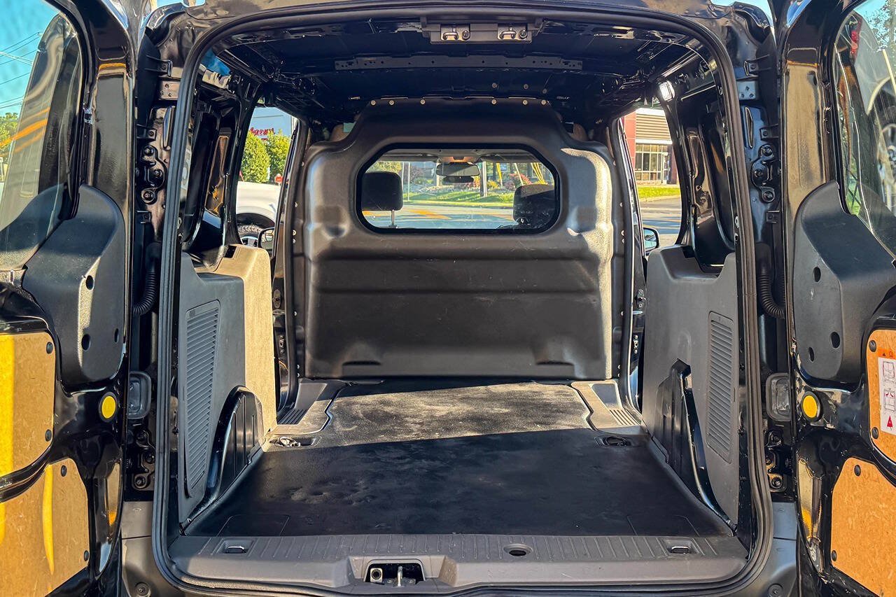 Used 2019 Ford Transit Connect XL FWD image 15