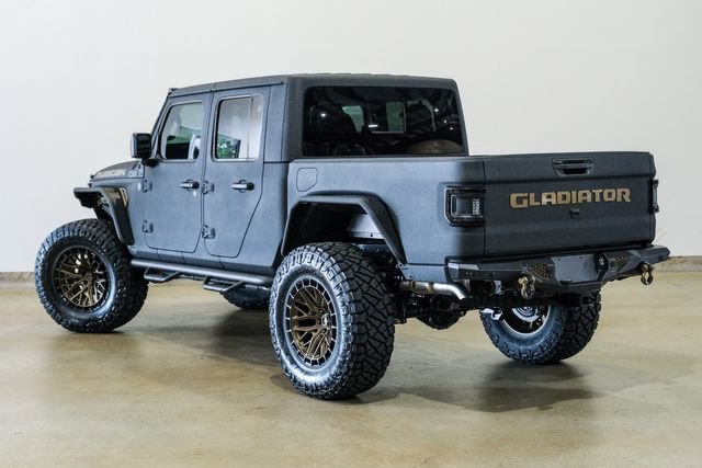 Used 2025 Jeep Gladiator Rubicon w/ Safety Group AWD/4WD image 54