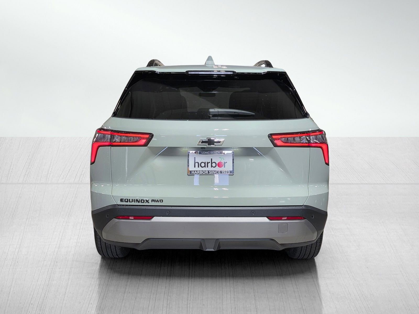 New 2026 Chevrolet Equinox LT w/ Convenience Package II AWD/4WD image 6