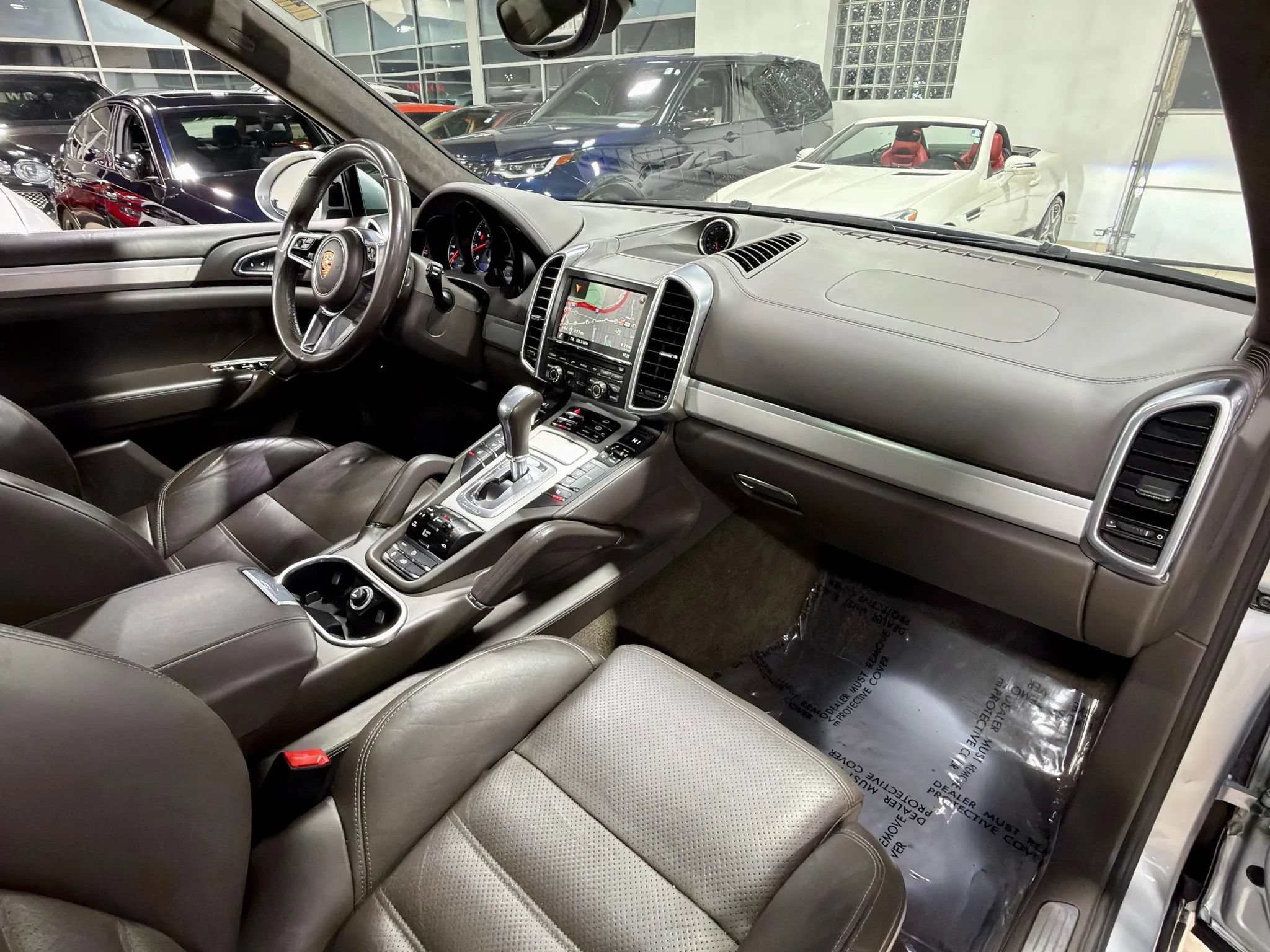 Used 2016 Porsche Cayenne GTS AWD/4WD image 13