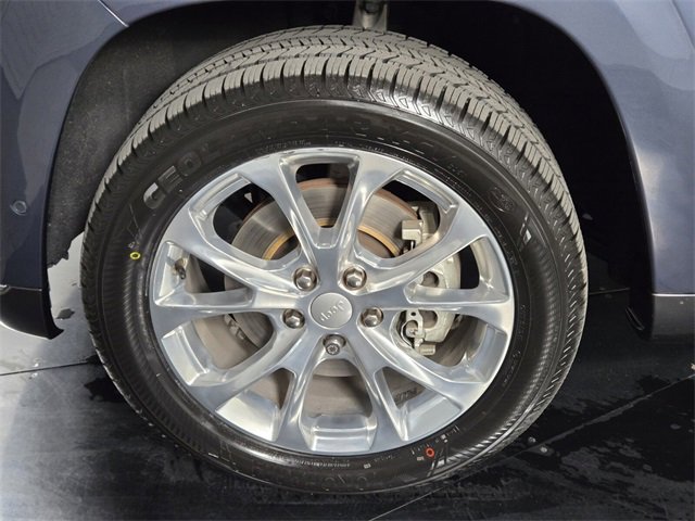 Used 2021 Jeep Grand Cherokee Summit image 11