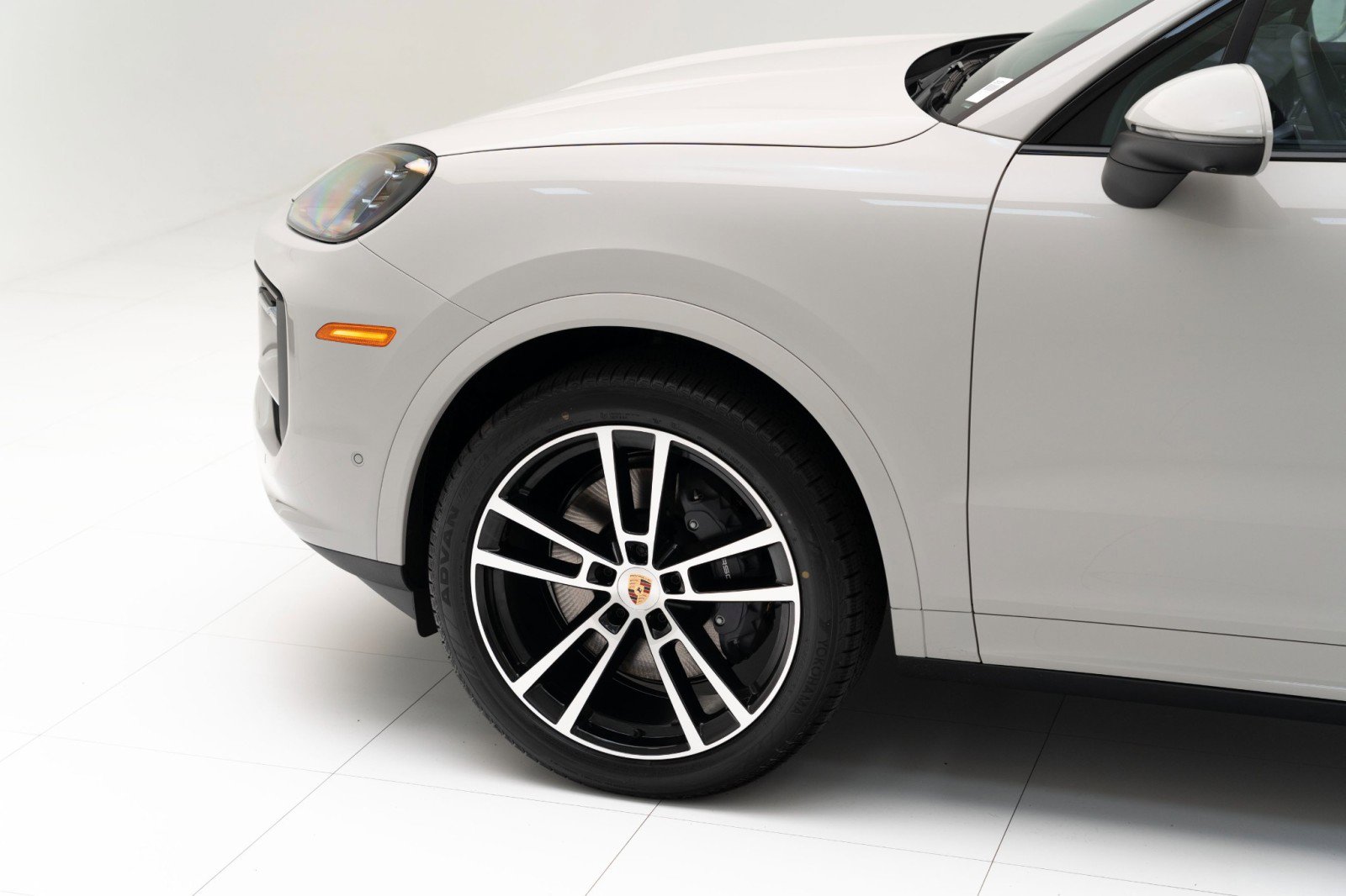 New 2025 Porsche Cayenne image 11