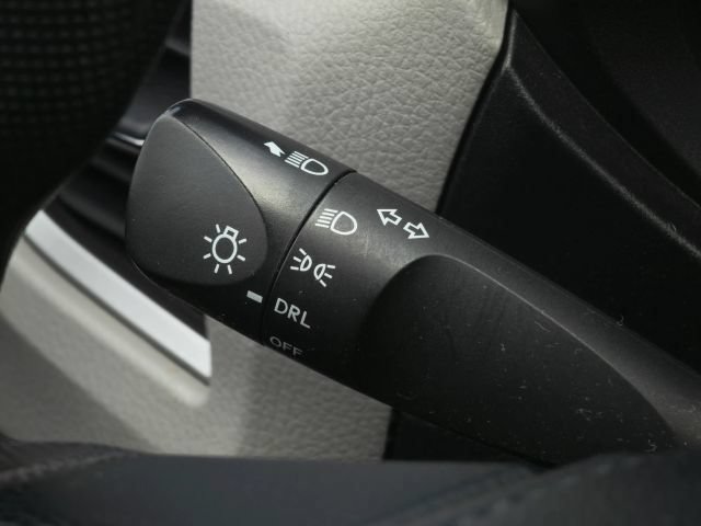 Used 2014 Toyota Corolla LE FWD image 22