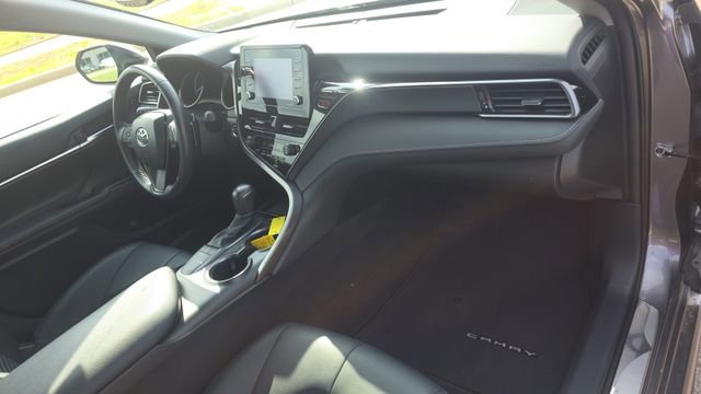 Used 2024 Toyota Camry SE w/ Convenience Package FWD image 28