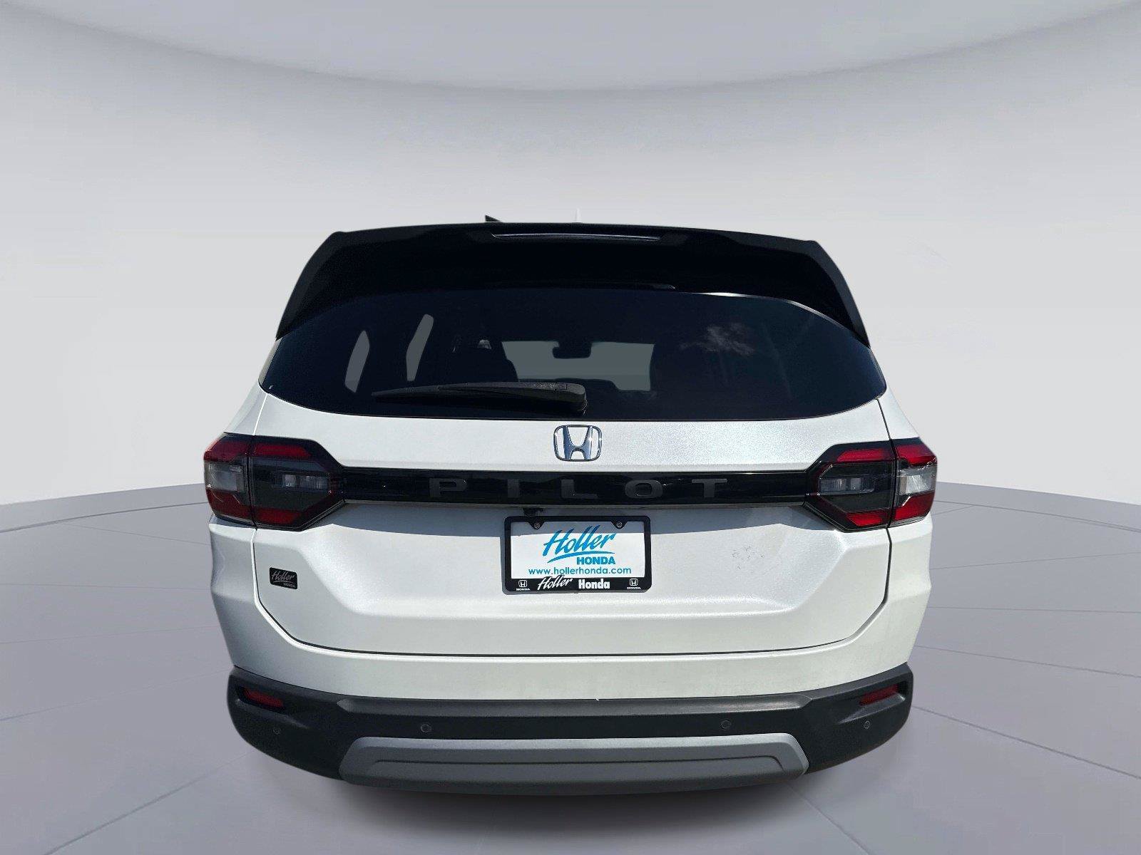 Certified 2025 Honda Pilot EX-L image 5