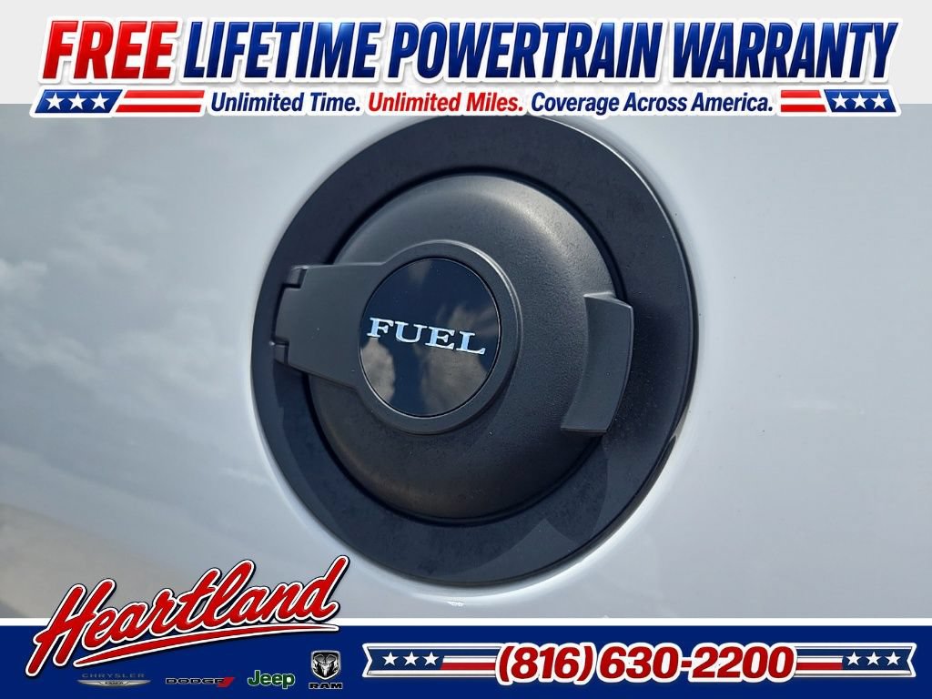 Used 2022 Dodge Challenger GT w/ Blacktop Package AWD/4WD image 22
