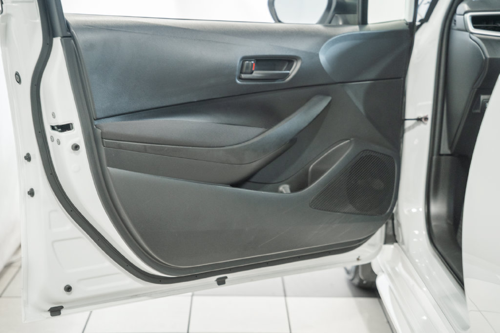 Used 2023 Toyota Corolla LE w/ Carpet Mat Package (TMS) FWD image 27