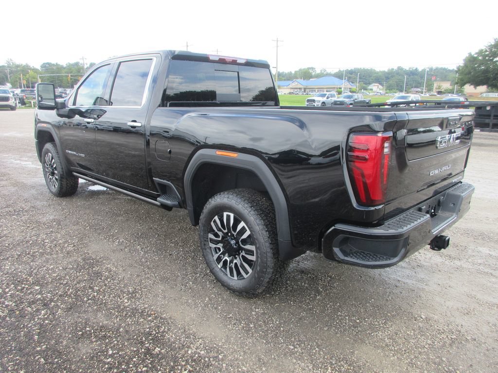 New 2026 GMC Sierra 2500 Denali Ultimate AWD/4WD image 9