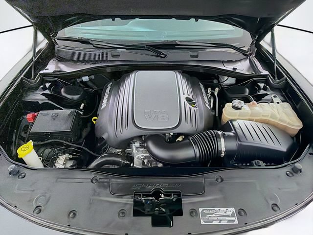Used 2023 Dodge Charger R/T w/ Performance Handling Group RWD image 29