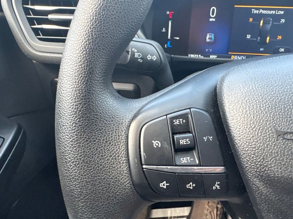 Used 2025 Ford Escape Active FWD image 15