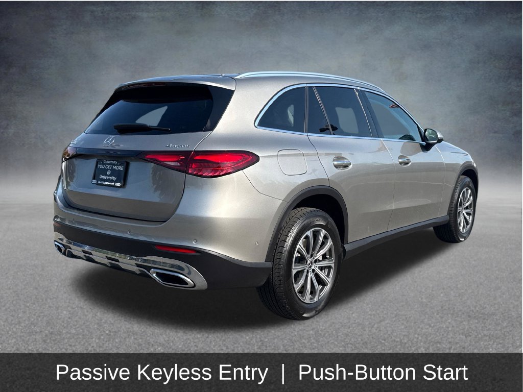 Used 2024 Mercedes-Benz GLC 300 4MATIC image 9