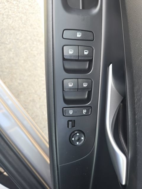 Certified 2023 Hyundai Elantra SEL w/ Convenience Package FWD image 12