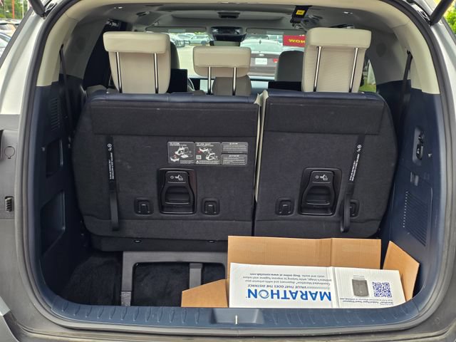 Used 2025 Kia Carnival SX FWD image 11