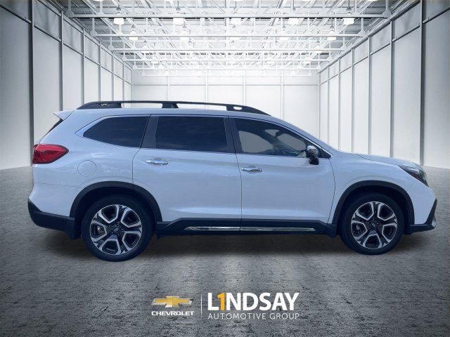 Used 2023 Subaru Ascent Touring AWD/4WD image 9
