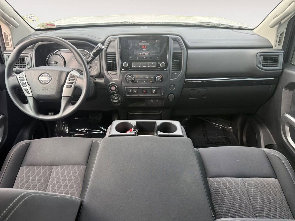 Used 2024 Nissan Titan SV w/ Accessory Utility Package image 31