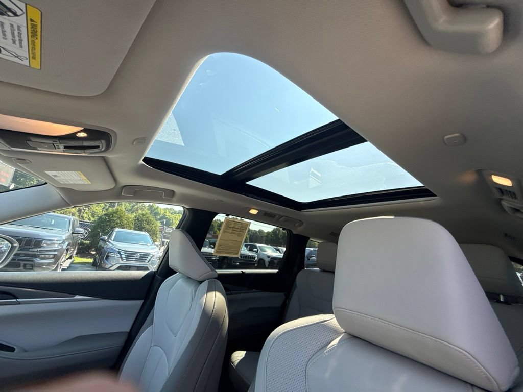 Used 2026 INFINITI QX60 Luxe w/ Cargo Package AWD/4WD image 10