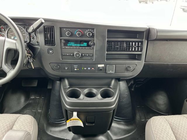 New 2025 GMC Savana 3500 w/ Power Convenience Package RWD image 18