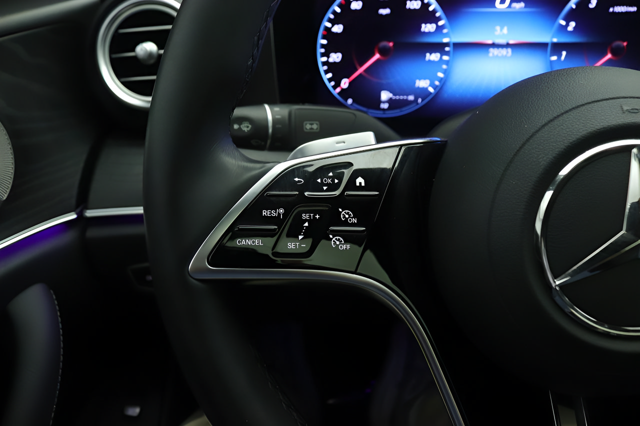 Certified 2022 Mercedes-Benz E 350 Sedan image 10