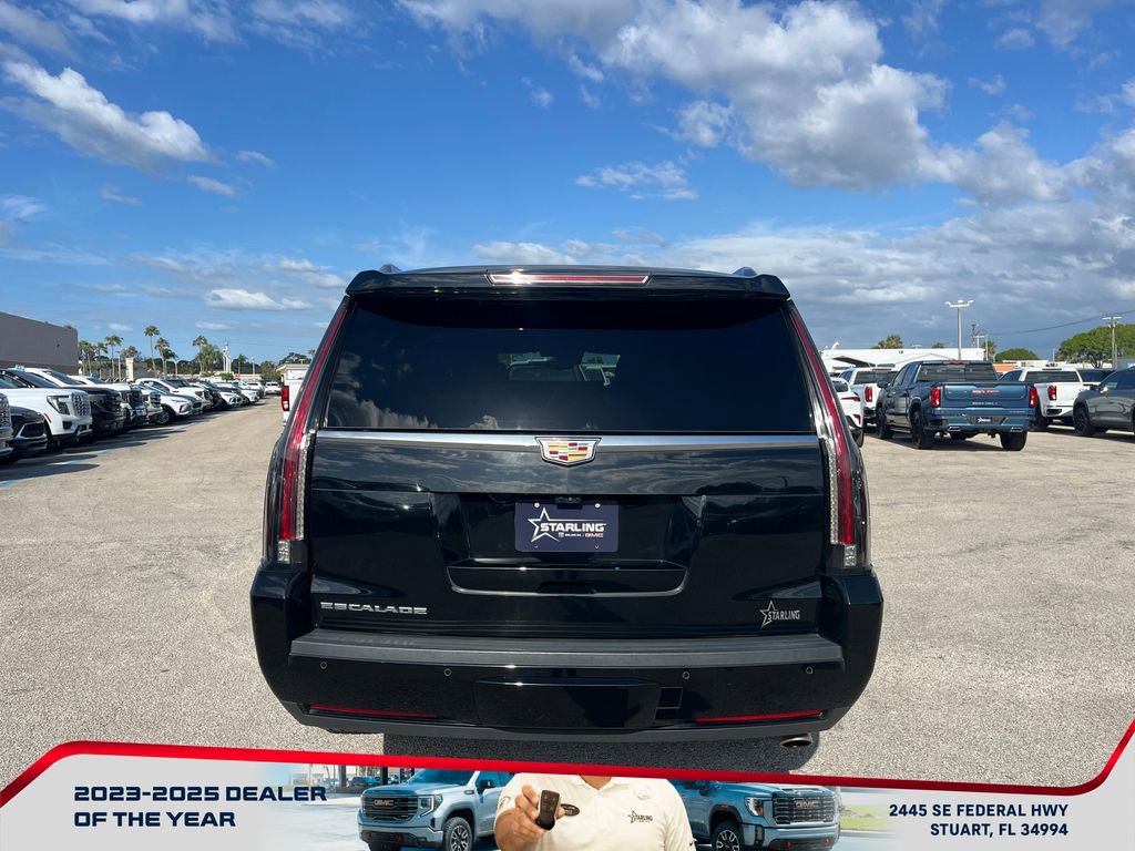 Used 2020 Cadillac Escalade ESV Platinum AWD/4WD image 6