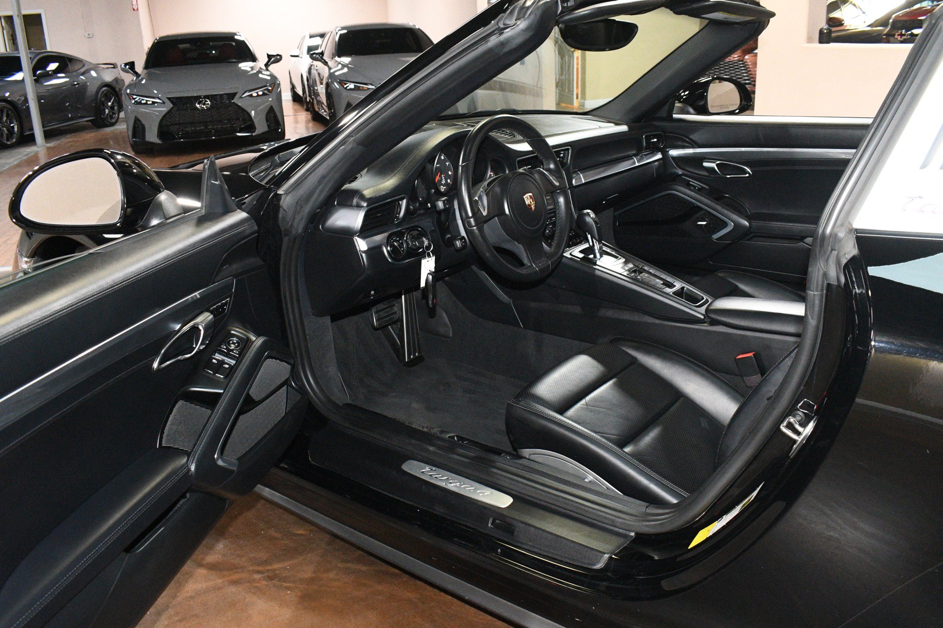 Used 2015 Porsche 911 Targa 4 AWD/4WD image 47