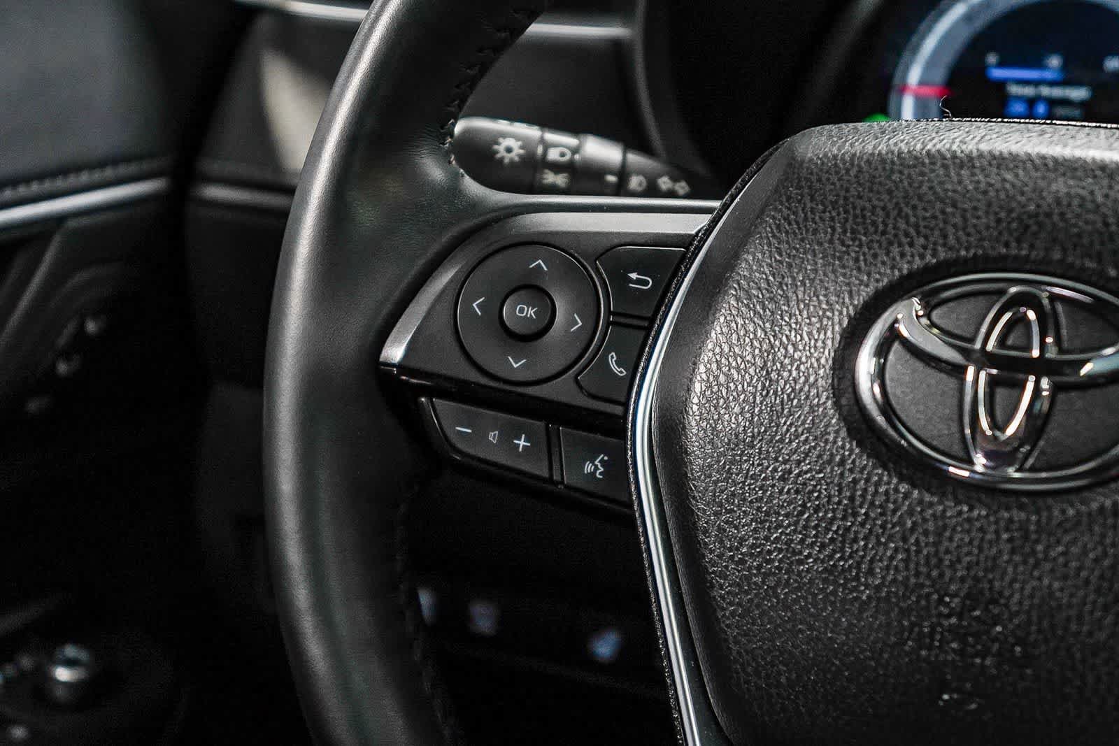 Certified 2024 Toyota Venza Limited AWD/4WD image 17