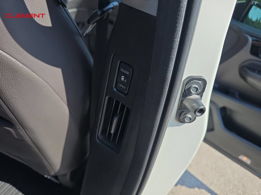 Used 2019 Honda Odyssey Elite image 38