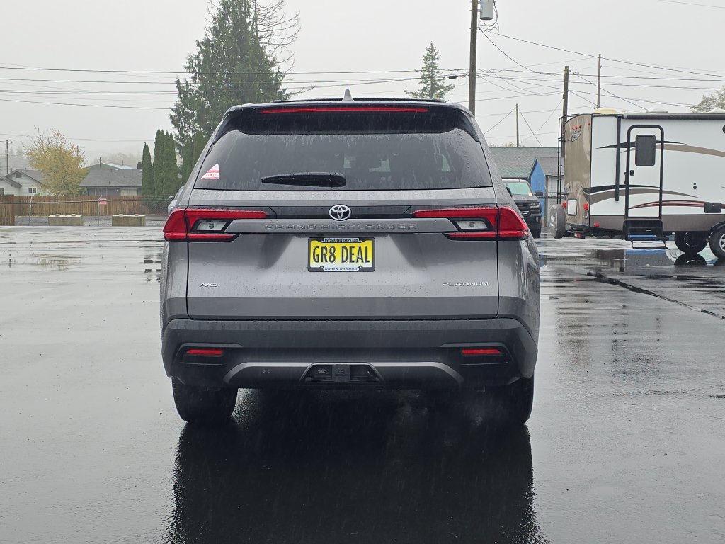 Used 2026 Toyota Grand Highlander Platinum image 8