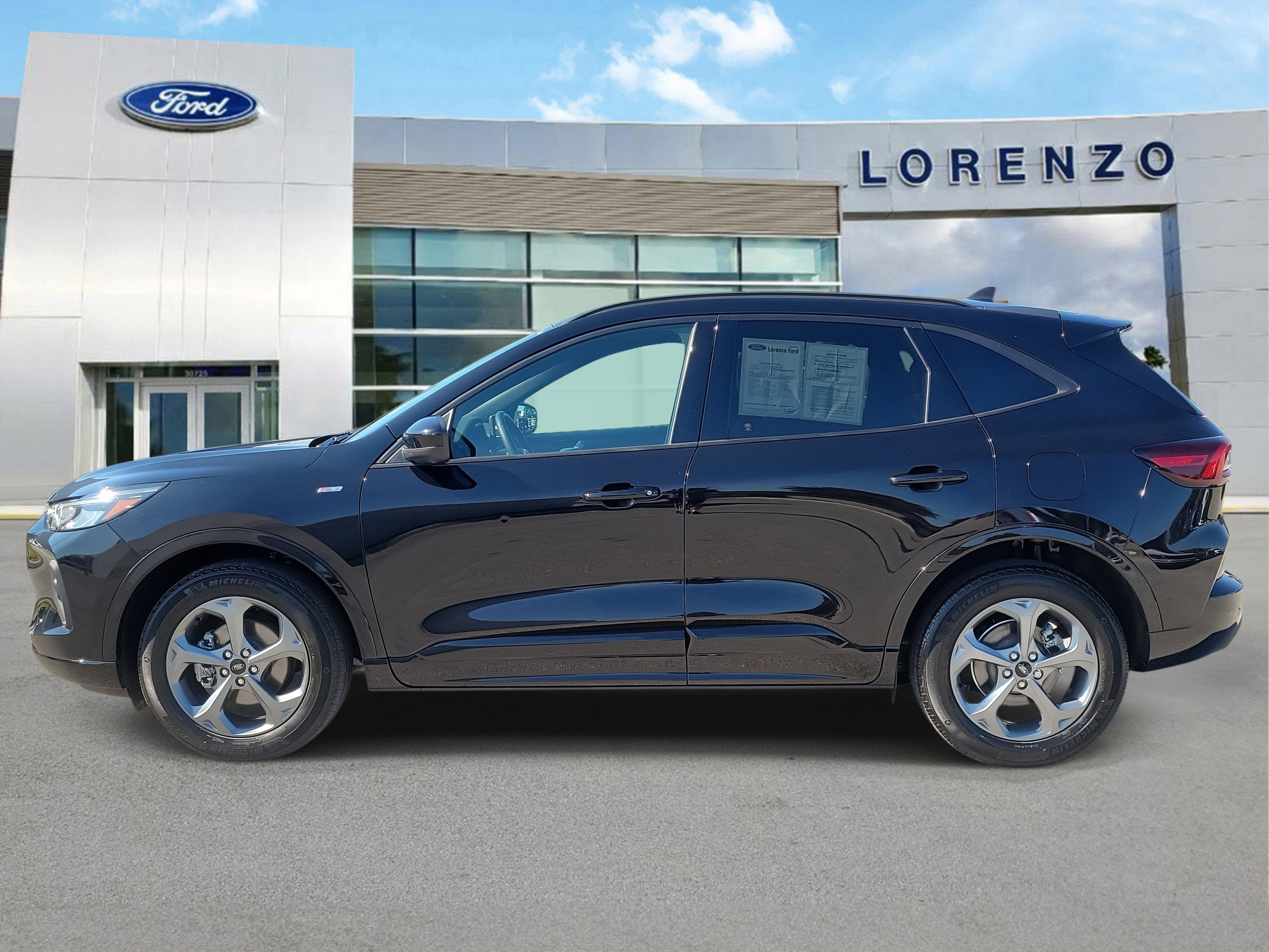 Used 2023 Ford Escape ST-Line Select w/ Tech Pack #2 image 8