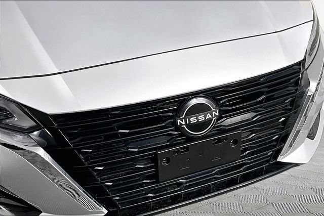 Used 2023 Nissan Altima 2.5 SV w/ SV Premium Package FWD image 29