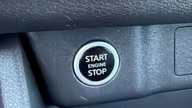 Certified 2023 Nissan Rogue SV image 17