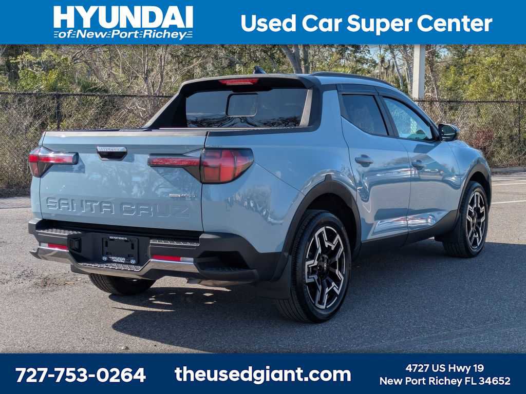Used 2025 Hyundai Santa Cruz Limited image 5