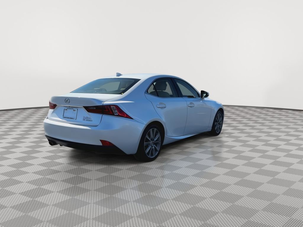 Used 2016 Lexus IS 200t image 8
