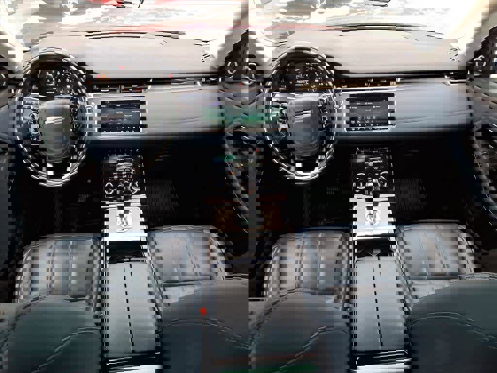 Used 2020 Land Rover Range Rover Evoque SE image 7