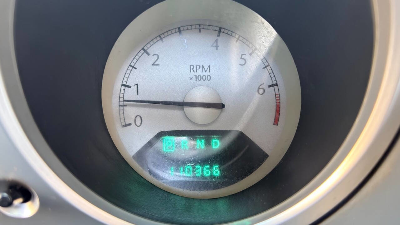 Used 2008 Chrysler Sebring Touring FWD image 11