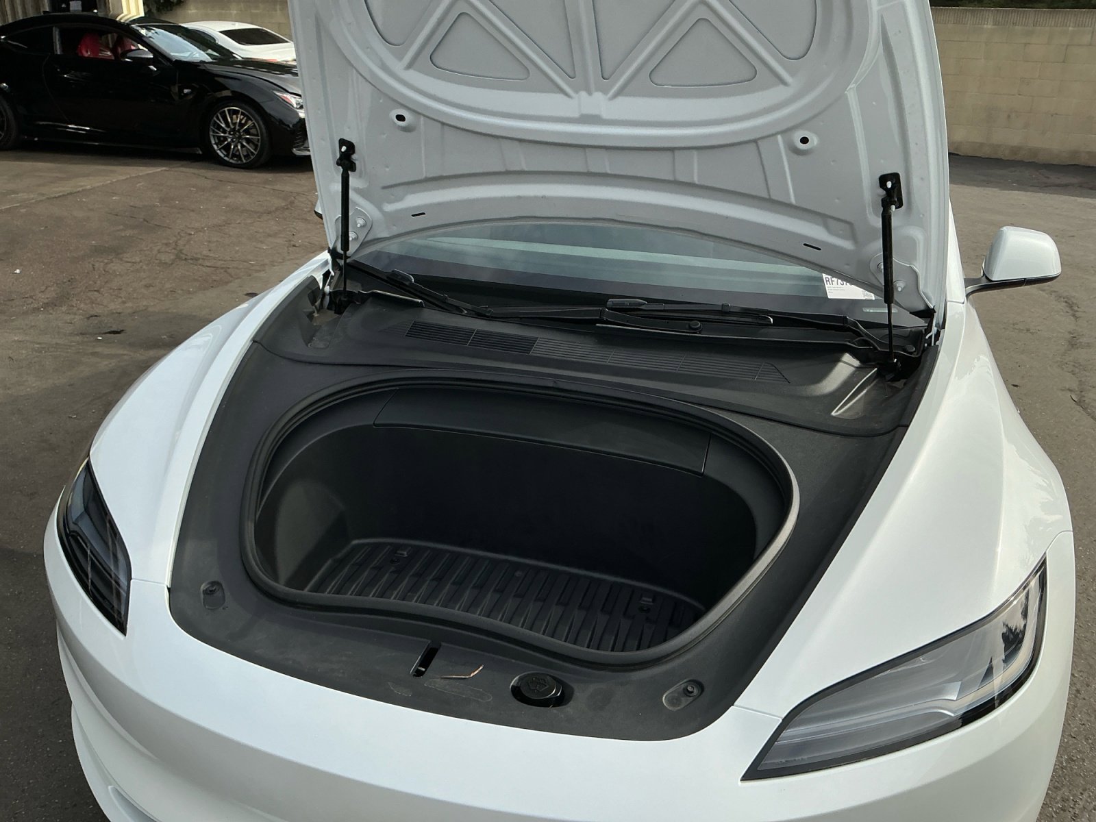 Used 2024 Tesla Model 3 Standard Range image 24