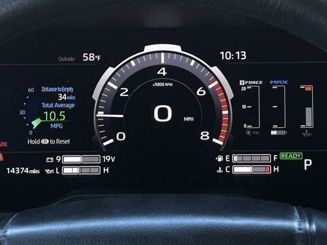 Used 2024 Toyota Tundra Limited w/ Power Package AWD/4WD image 17