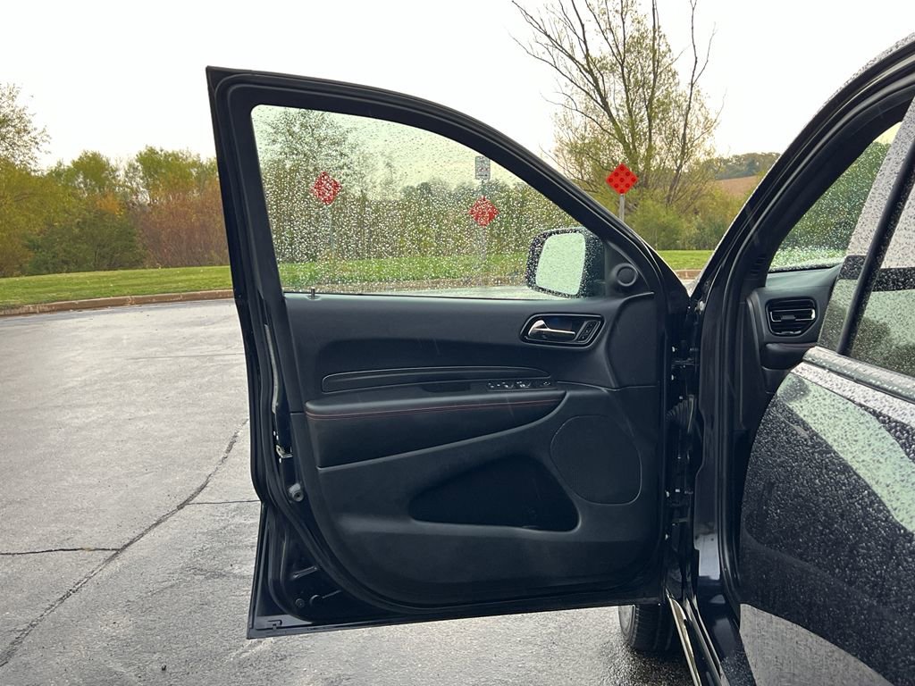 Used 2024 Dodge Durango GT image 11